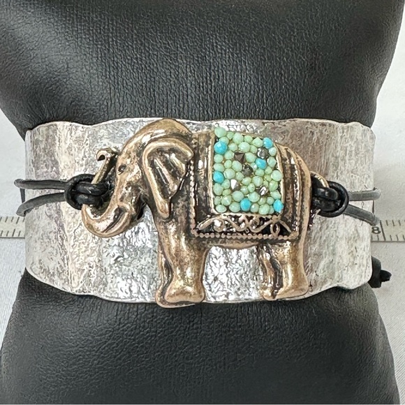 Gorgeous artisan made adjustable bracelets - Picture 6 of 7